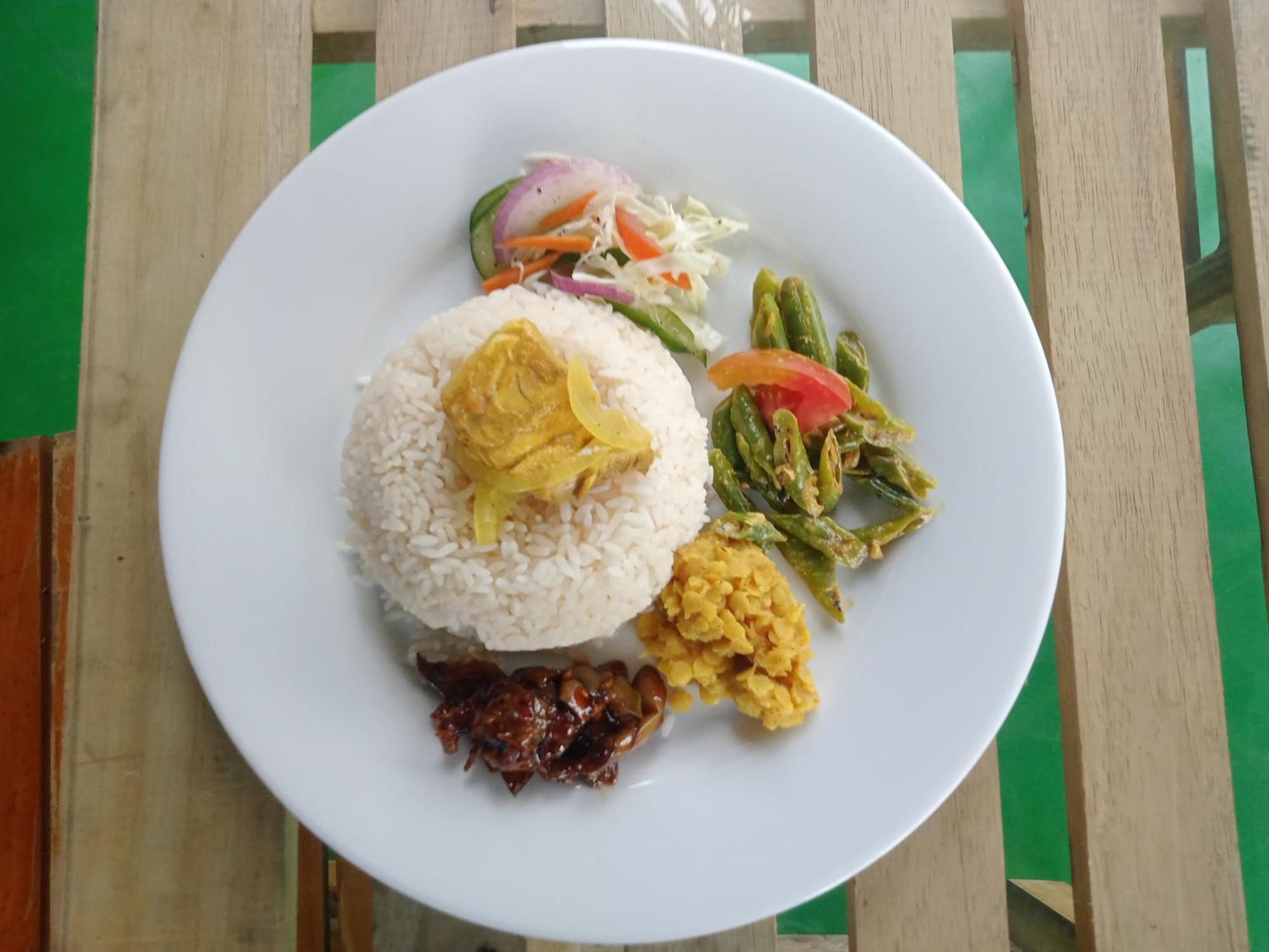 Suninn Hostel And Surf School Weligama Dış mekan fotoğraf