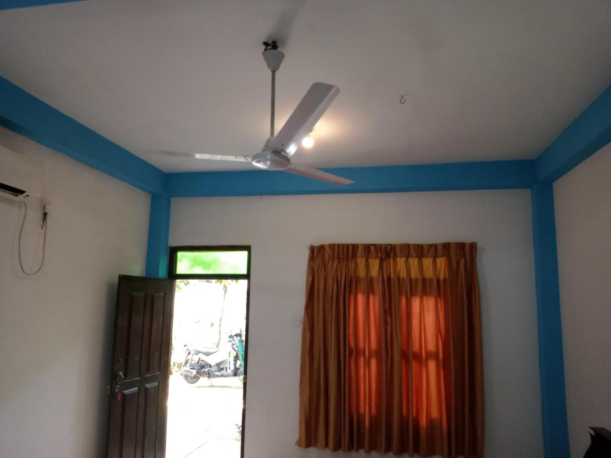Suninn Hostel And Surf School Weligama Dış mekan fotoğraf